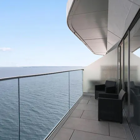 Apartment Designers Penthouse In The Clouds