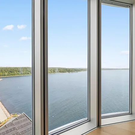 Apartment Designers Penthouse In The Clouds *